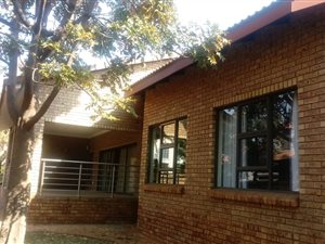 3 Bed House in Ninapark