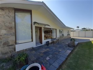 3 Bed House in Gonubie