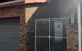 3 Bedroom Duplex in Atlasville