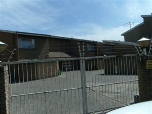 3 Bed Duplex in Vereeniging Central