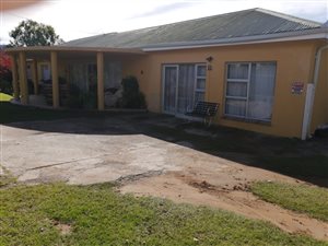 5 Bed House in Sandringham