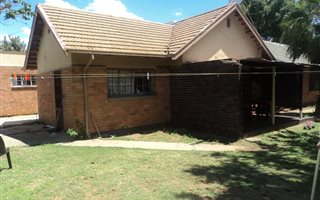 3 Bedroom House in Vierfontein