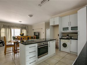2 Bed Apartment in Parkview