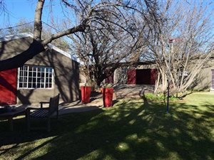 1.2 ha Farm in Kameelfontein and surrounds