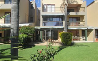 2 Bedroom Apartment in Hartbeespoort Dam