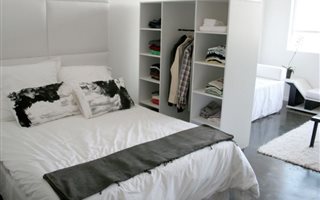 Bachelor apartment in City & Suburban (Maboneng)