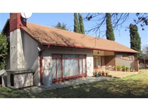 4 Bed House in Lombardy East