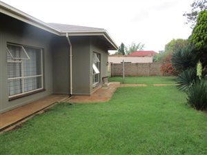3 Bed House in Cinderella