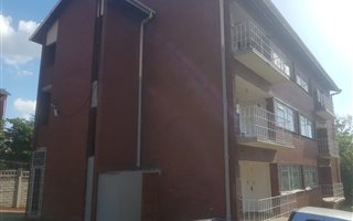 62 m² Commercial space in Montclair