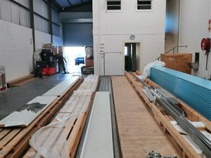341 m² Industrial space in Somerset West Business Park