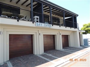 2 Bed Apartment in Eastcliff