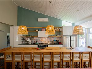 4 Bed House in Onder Papegaaiberg