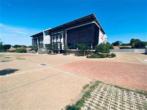 288 m² Commercial space in Wapadrand