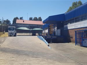 1099 m² Industrial space in Wilbart