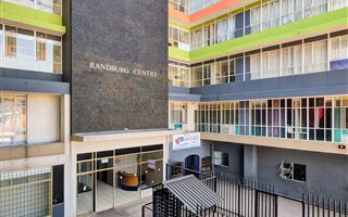 1 Bedroom Apartment in Randburg Central