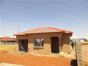 2 Bed House in Sebokeng Zone 17