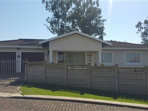 3 Bed Townhouse in Lincoln Meade