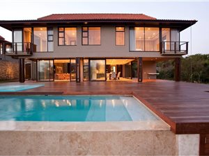 4 Bed House in Hilltop Estate