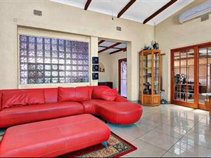 3 Bed House in Montgomery Park