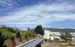 2 Bedroom Apartment in Knysna Central