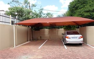 Commercial space in Westdene