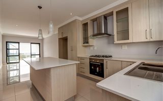 2 Bedroom Penthouse in Bryanston