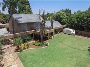 4 Bed House in Glen Marais