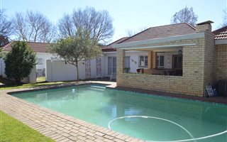 4 Bedroom House in Meiringspark