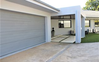 4 Bedroom House in Richem