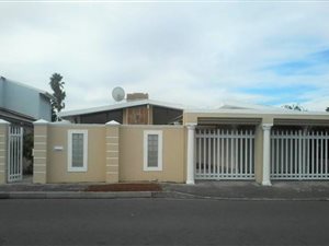 4 Bed House in Townsend Estate