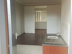 3 Bed Apartment in Sunnyside