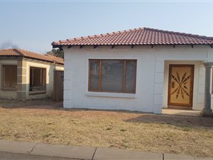 4 Bedroom House in Munsieville South