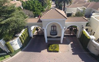 4 Bedroom Cluster in Morningside