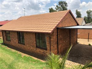 3 Bed House in Naturena