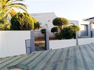 3 Bed House in Marlboro Gardens