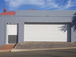 3 Bed House in Orange Grove