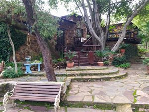 21 ha Farm in Laezonia
