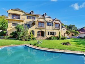 4 Bedroom House in Emmarentia
