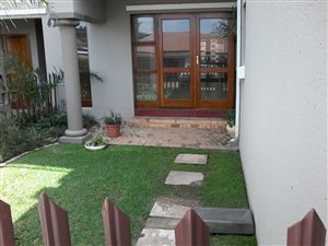2 Bed Townhouse in Sandringham