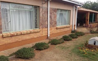 3 Bedroom House in Hennenman