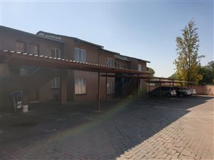 2 Bed Townhouse in Mayberry Park