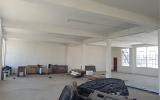 250 m² Industrial space in Primrose