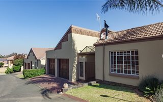 3 Bedroom House in Van Riebeeck Park