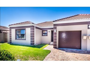 3 Bed House in Brackenfell Central