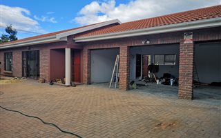 3 Bedroom House in Bergsig