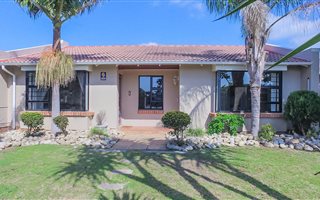 3 Bedroom House in Charlo