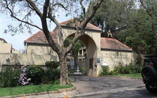 2 Bedroom Apartment in Oaklands
