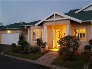 3 Bedroom Simplex in Somerset Park