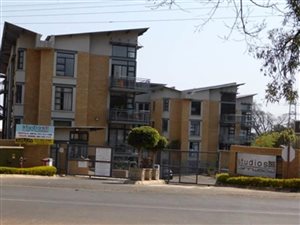 Studio apartment in Lynnwood Park