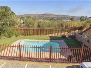 3 Bed Townhouse in Wilgeheuwel